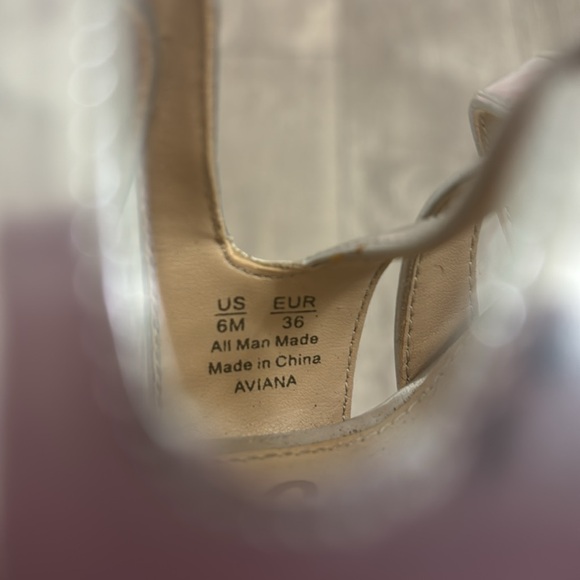 Silver Sam Edelman strappy heels 6 - Picture 5 of 14